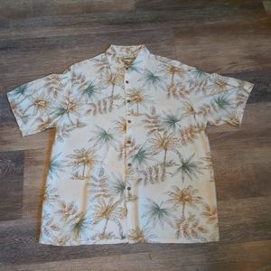 Cambia Hawaiian Men's Shirt. Tan. Size L